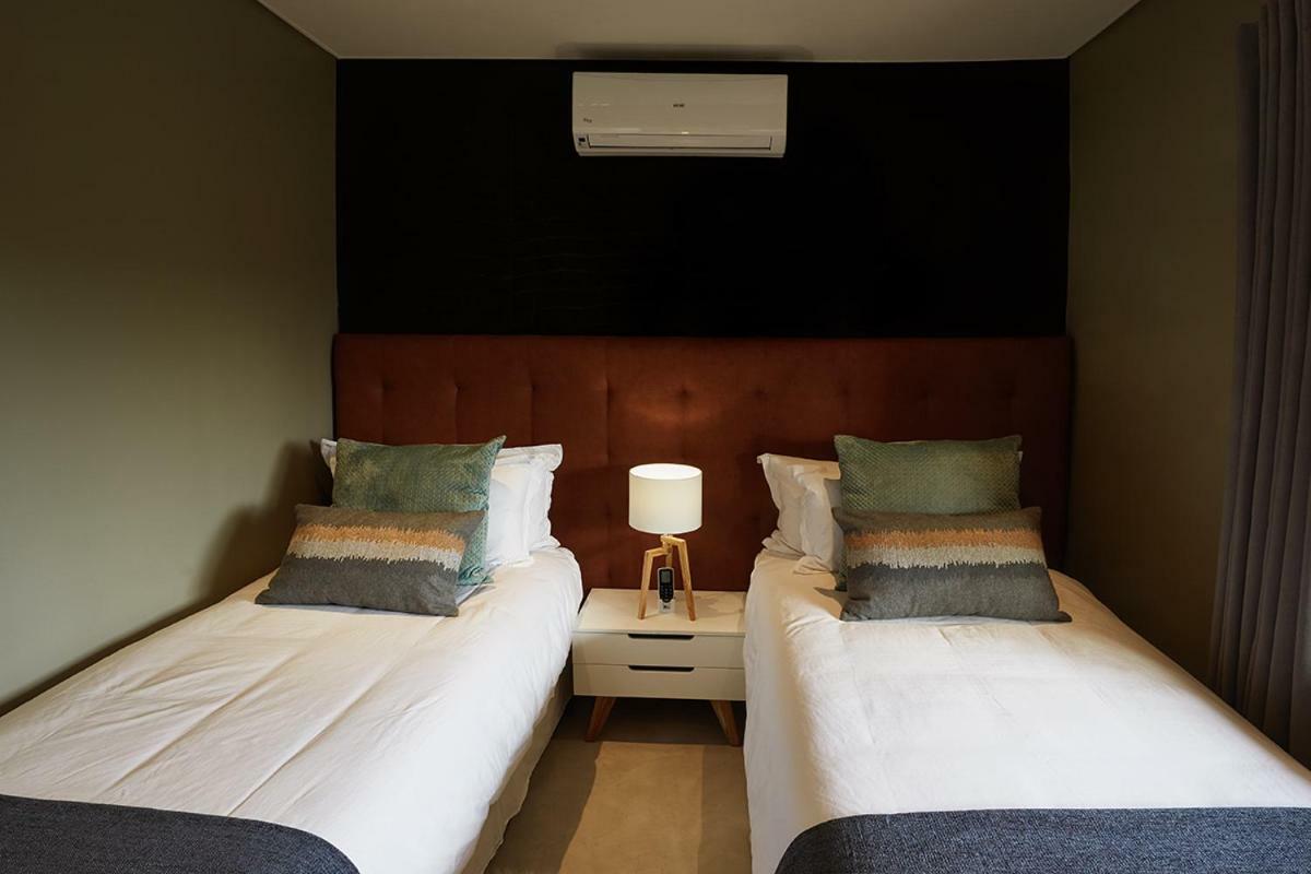 Mhondoro Safari Lodge & Villa 벨게본든 수렵 금지 구역 외부 사진